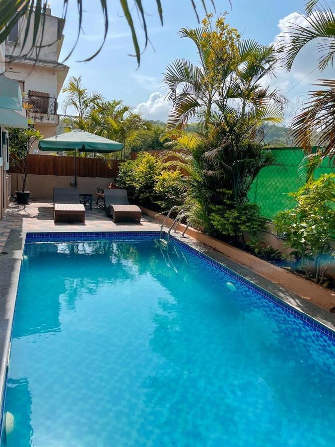 Corner House, Lonavla By Meheru-4 Bhk Villa With Pool 外观 照片